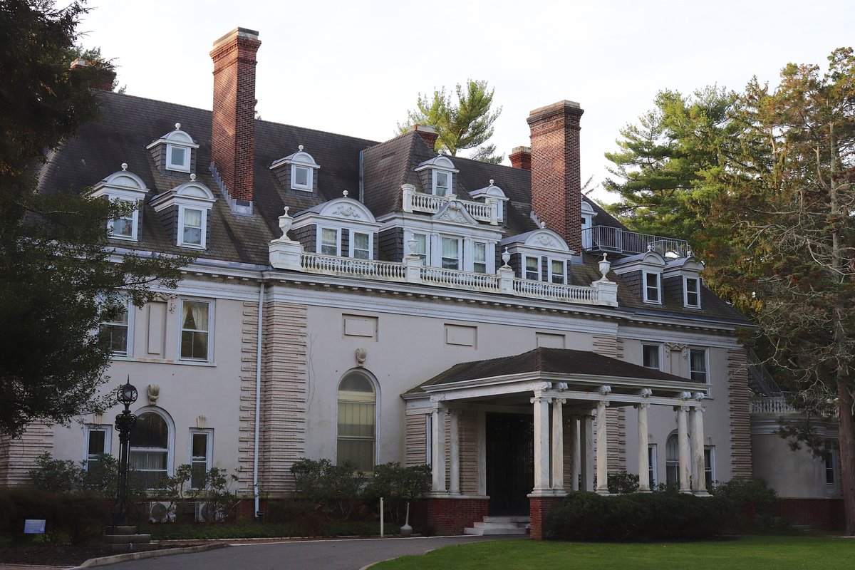 Lakewood, NJ - File:Georgian Court, Lakewood, NJ - Mansion, north view.jpg - Wikimedia  Commons